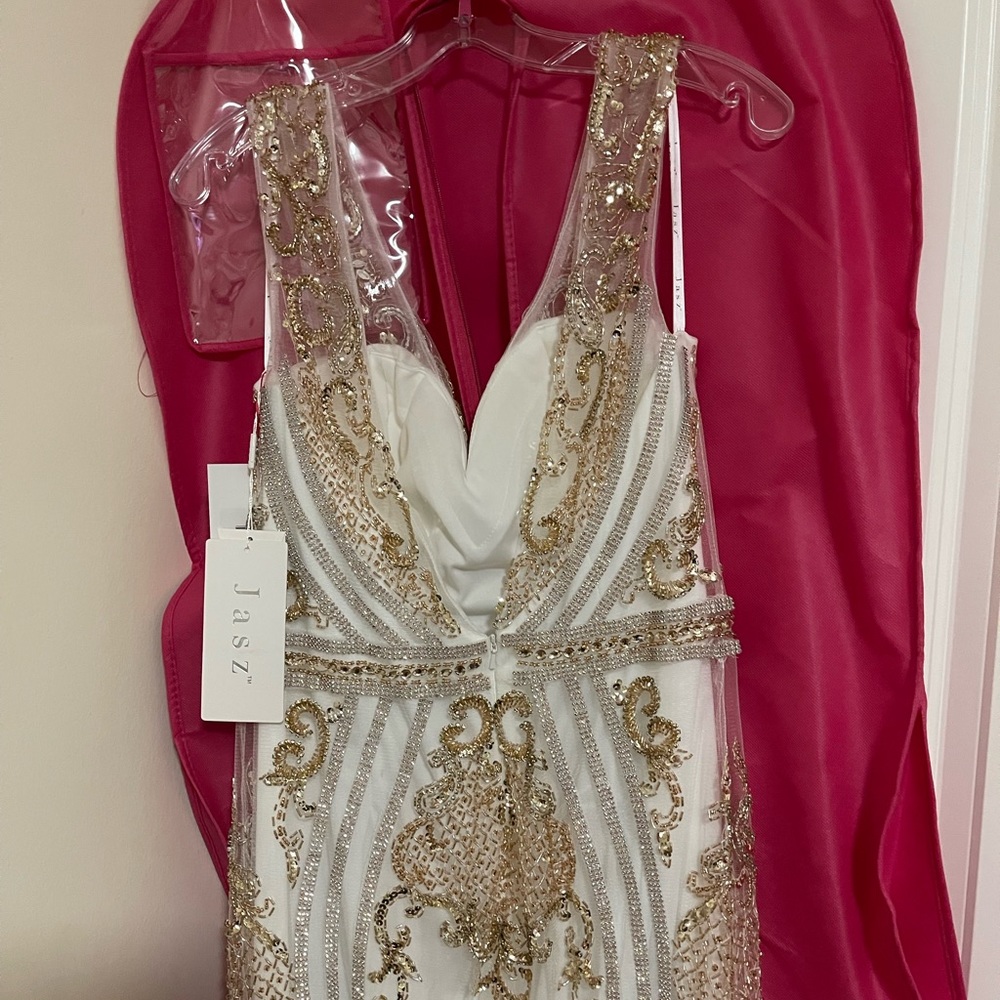 Prom Dress - Picture 3 of 4
